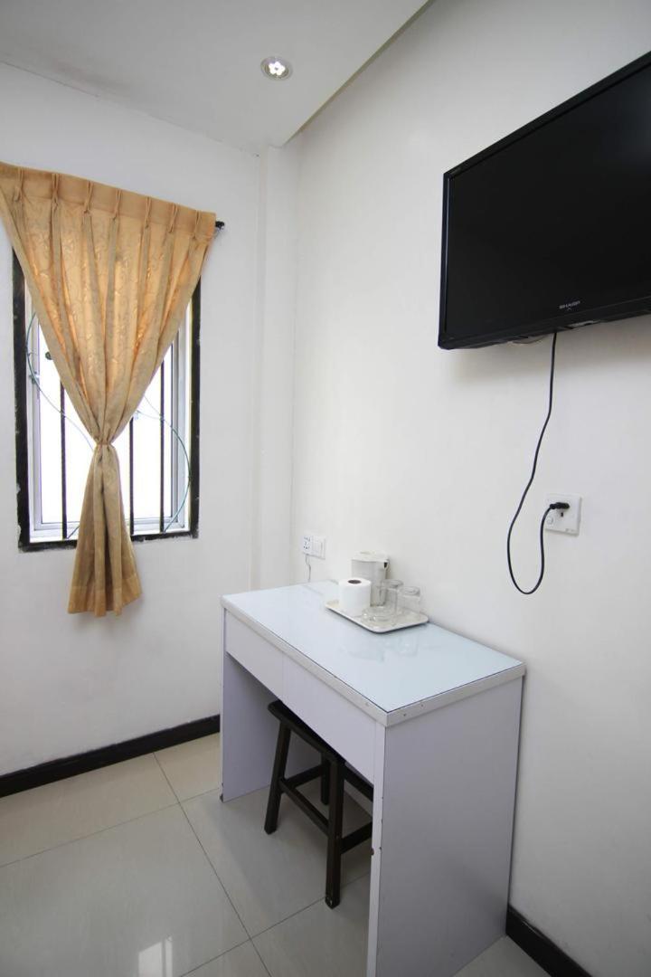 Rose Cottage Hotel Bandar Seri Alam Джохор-Бару Экстерьер фото